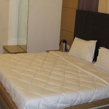 Hotel Gulmarg Аджмер Екстериор снимка